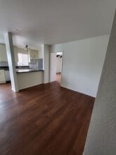 3140 Midway Dr in San Diego, CA - Building Photo - Building Photo