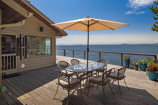 property at 681 Smugglers Cove Rd
