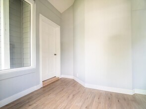1435 Edgehill Dr in Burlingame, CA - Building Photo - Building Photo