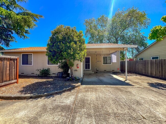 property at 1629 E St