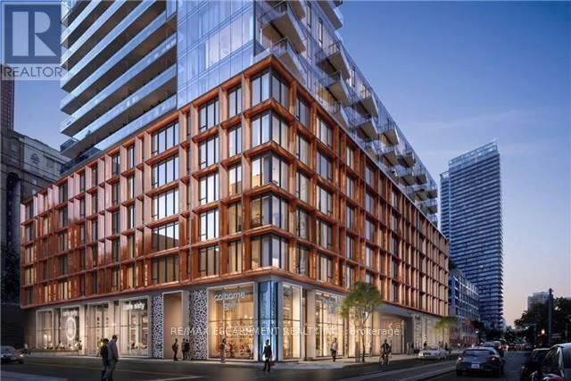 60 Colborne St in Toronto, ON - Building Photo