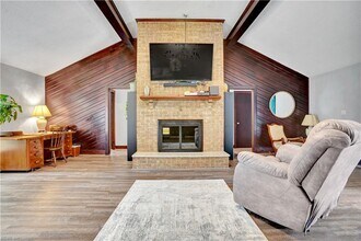 1780 Valhalla Arch in Virginia Beach, VA - Building Photo - Building Photo