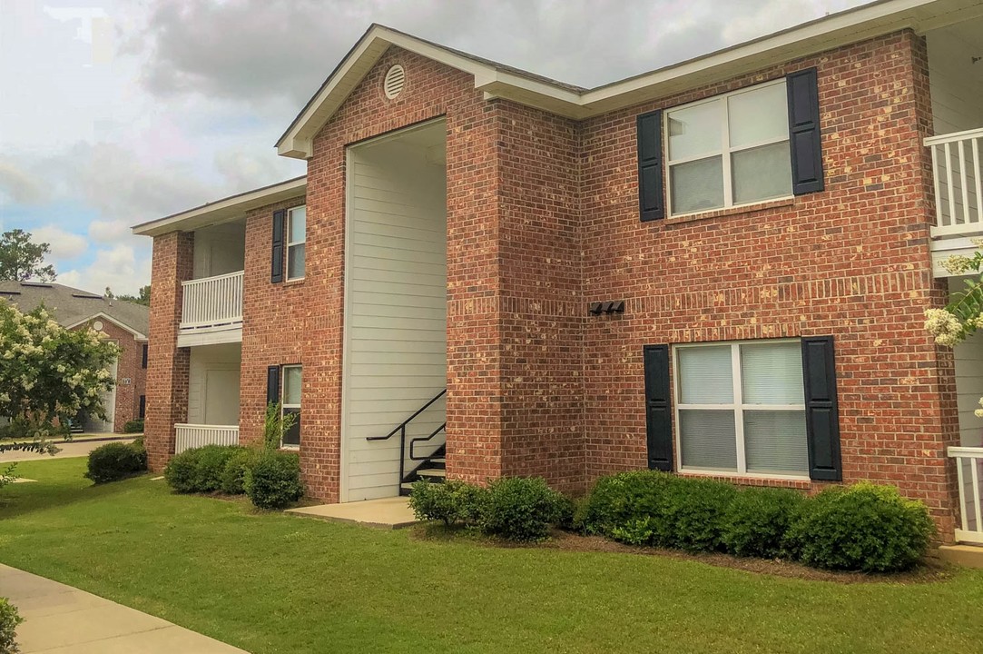 Biltmore Place Apartments in Dothan, AL - Building Photo