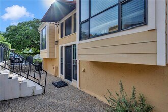 402 Hi Stirrup in Horseshoe Bay, TX - Building Photo - Building Photo