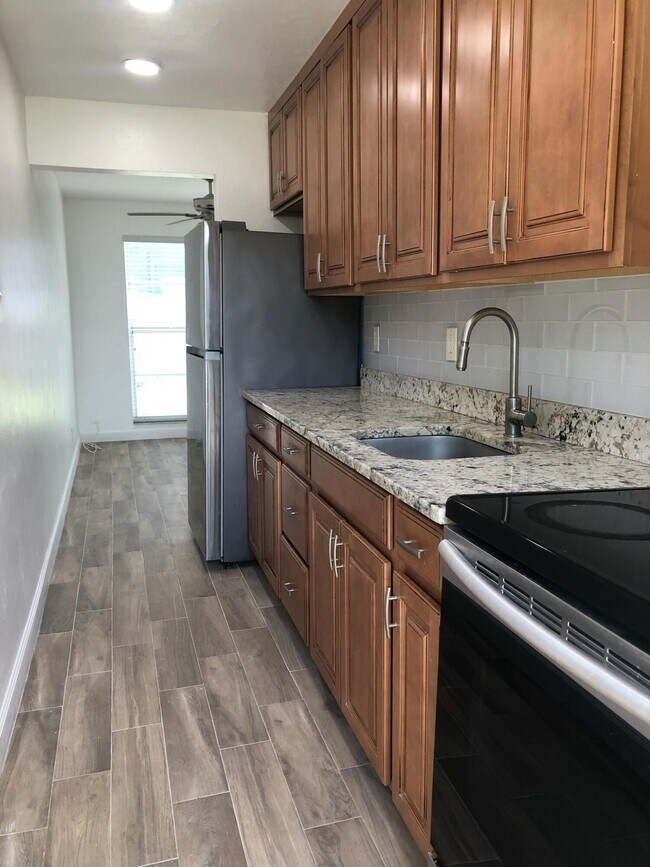 1505 NE 15th Ave in Fort Lauderdale, FL - Building Photo - Building Photo