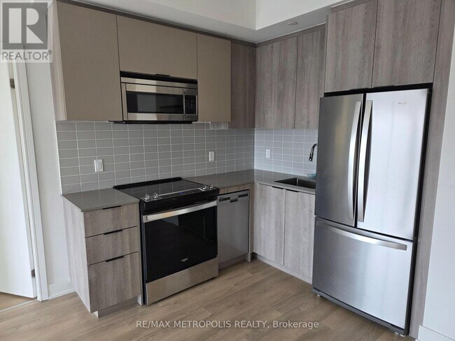 1350 Ellesmere Rd in Toronto, ON - Building Photo - Building Photo