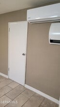 2225 Magoffin Ave in El Paso, TX - Building Photo - Building Photo
