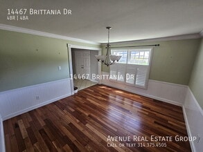 14467 Brittania Dr in Chesterfield, MO - Building Photo - Building Photo