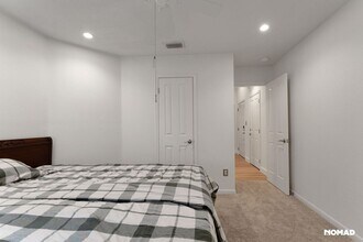 5613 Lomita Verde Cir in Austin, TX - Building Photo - Building Photo