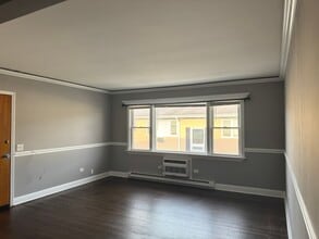 5041 N East River Rd in Norridge, IL - Building Photo - Building Photo