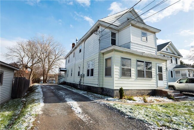 307 Gertrude Ave in Syracuse, NY - Building Photo - Building Photo