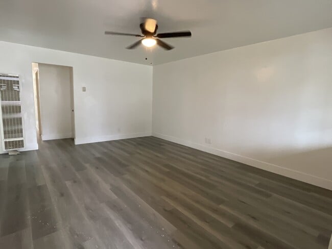 2509 Michelle Dr in Sacramento, CA - Building Photo - Building Photo