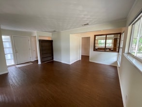 434 Columbia Cir in Irving, TX - Building Photo - Building Photo