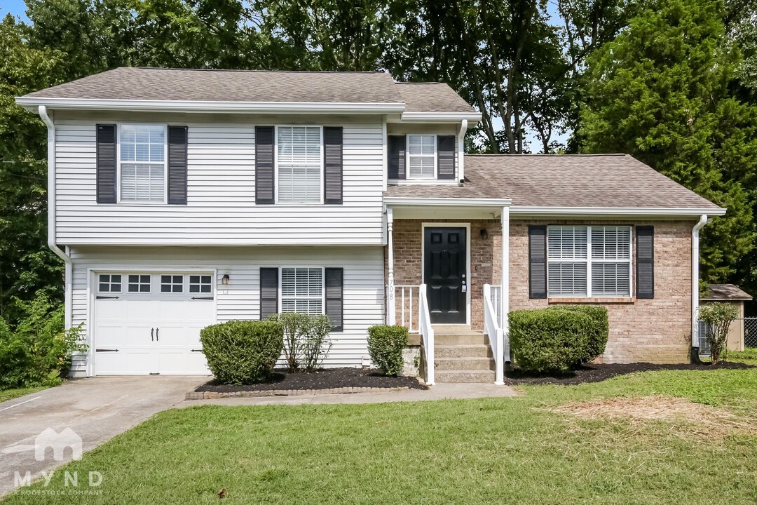 708 Knights Bridge Way in Nashville, TN - Building Photo