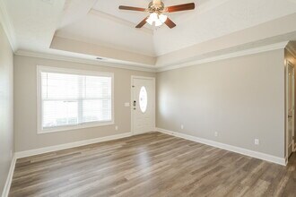 7819 Ellen Dr in Smyrna, TN - Building Photo - Building Photo