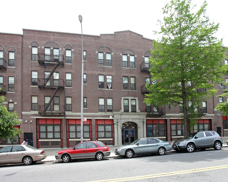 St. John's Place in Brooklyn, NY - Building Photo