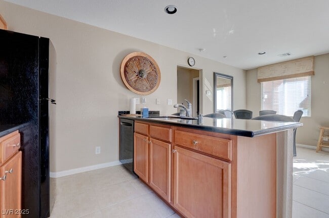 property at 7765 Floral Fabric Ct