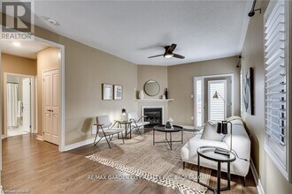 221 Shoreview Dr in Welland, ON - Building Photo - Building Photo