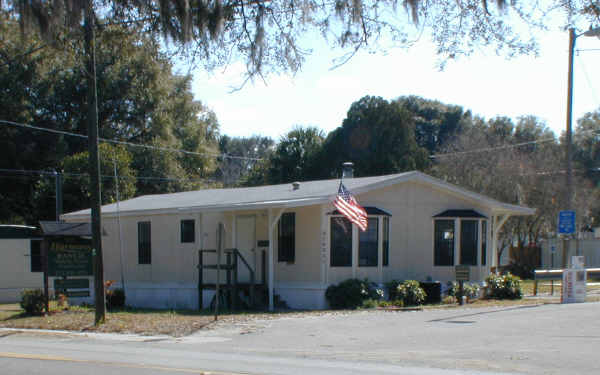 Harmony Ranch Mobile Home Park in Thonotosassa, FL - Foto de edificio