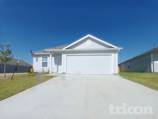 3032 Titan Spgs Dr in Saginaw, TX - Building Photo - Building Photo