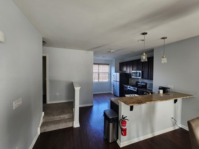 108 Buddy Powell Ln in Wenonah, NJ - Building Photo - Building Photo