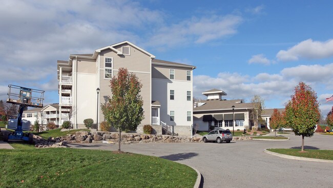 The Village at Parklands in Churchville, NY - Foto de edificio - Building Photo