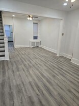 927 N Fallon St in Philadelphia, PA - Building Photo