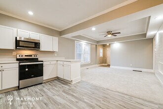 1554 Richland Rd SW in Atlanta, GA - Foto de edificio - Building Photo