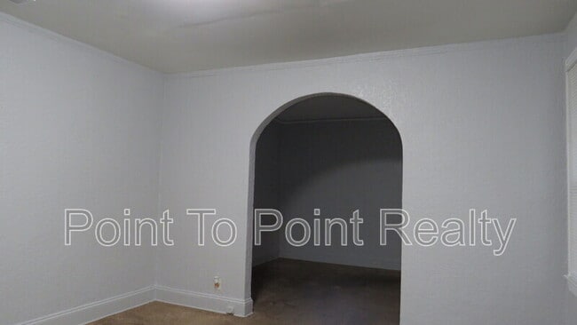 6590 Sunset Dr in Jacksonville, FL - Building Photo - Building Photo