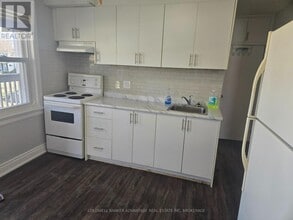 25 Forsythe St in Fort Erie, ON - Building Photo - Building Photo