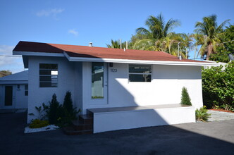 1121 NW 3rd St in Miami, FL - Building Photo - Building Photo