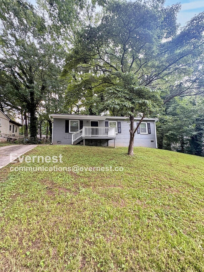property at 2190 Jay Pl SE