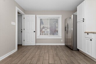 1631 W Custer Ave in Milwaukee, WI - Building Photo - Building Photo