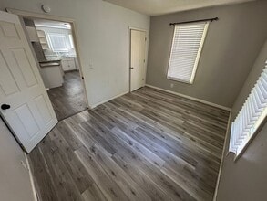 627 N Webster St in Saginaw, MI - Building Photo - Building Photo