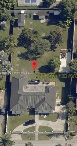 2721 SW 130th Ave in Miami, FL - Building Photo