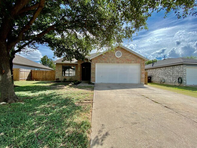 property at 3313 Settlement Dr