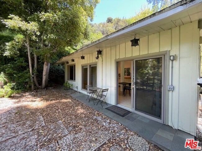 property at 9837 Easton Dr
