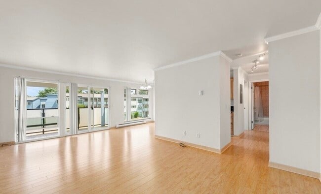 15146 65th Ave S, Unit 518 in Tukwila, WA - Building Photo - Building Photo