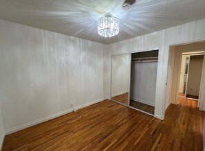 523 S Coronado St in Los Angeles, CA - Building Photo - Building Photo