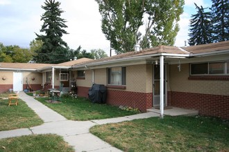 Castle Apartments in Castle Rock, CO - Building Photo - Building Photo