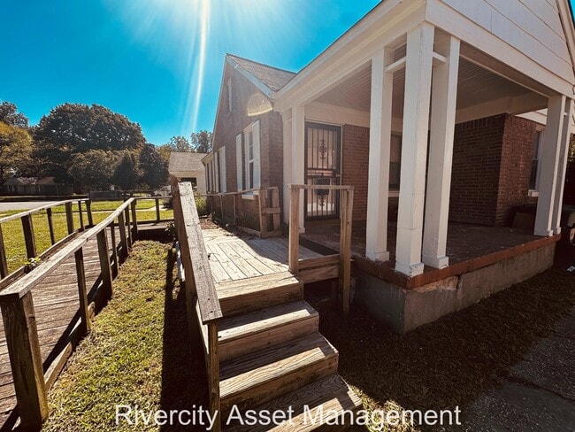 1009 McEvers Rd in Memphis, TN - Building Photo - Building Photo