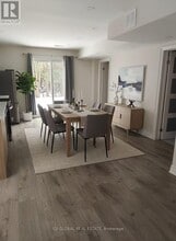 92 Heatherside Dr in Toronto, ON - Building Photo - Building Photo