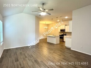 2501 Northcreek Ln in Oklahoma City, OK - Building Photo - Building Photo