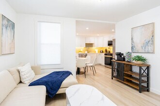 42 White St in Boston, MA - Building Photo - Building Photo