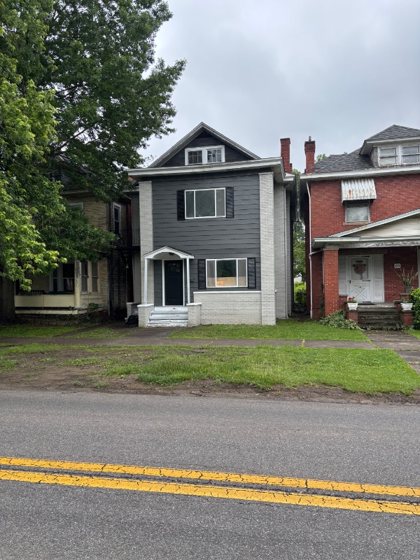 property at 419 8th Ave