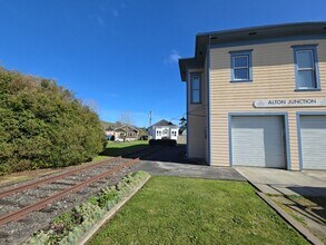 2754 Van Duzen St in Fortuna, CA - Building Photo - Building Photo