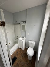 6630 Bartmer Ave, Unit 1F in St. Louis, MO - Building Photo - Building Photo