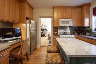 26 Ledge Ave in New Canaan, CT - Building Photo - Building Photo