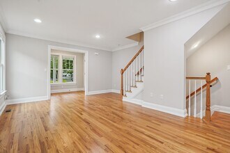 49 Summit Ave in Chatham Township, NJ - Building Photo - Building Photo