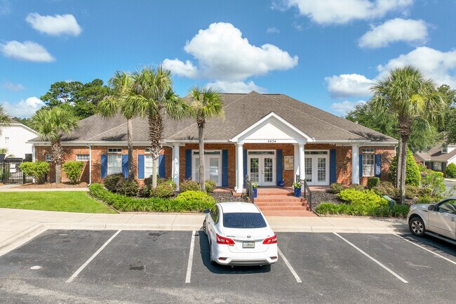SummerChase Condominiums in Tallahassee, FL - Building Photo - Building Photo
